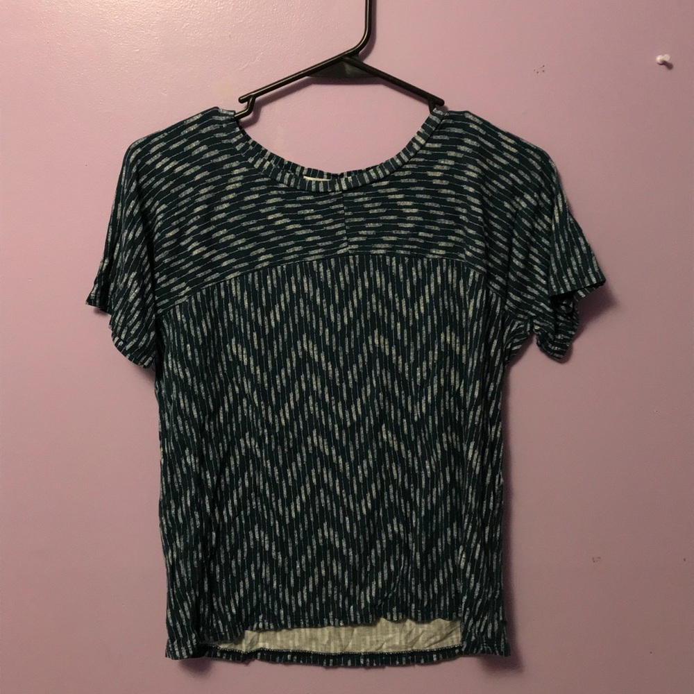 Patterned T shirt